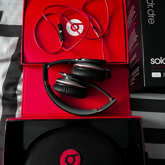 ⭐️ BEATS BY DR DRE | MONSTER | SOLO HD - Picture 1 of 8